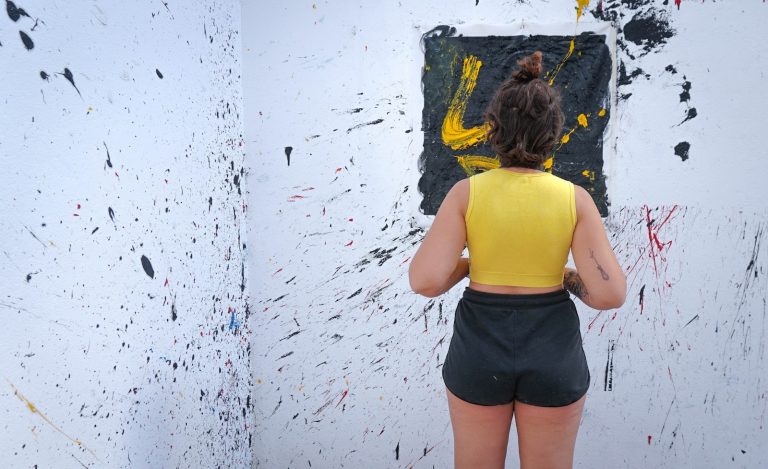 body painting hide and seek game viral