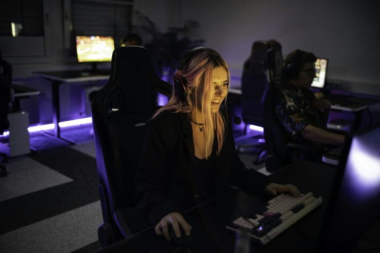 komunitas modding game terlantar studio